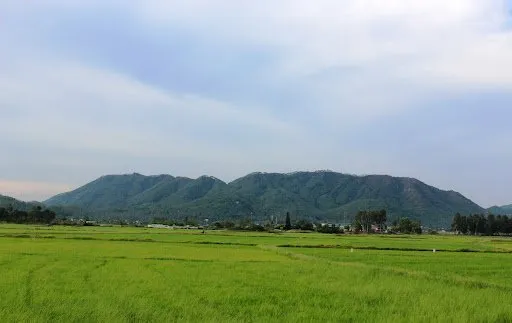 Những ngọn núi mang dấu ấn lịch sử tại vùng đất Nam Đàn