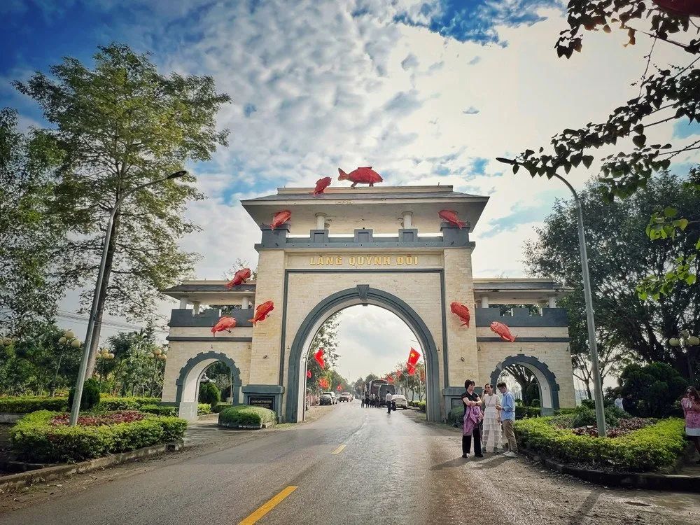 Về với làng Quỳnh - làng cá gỗ