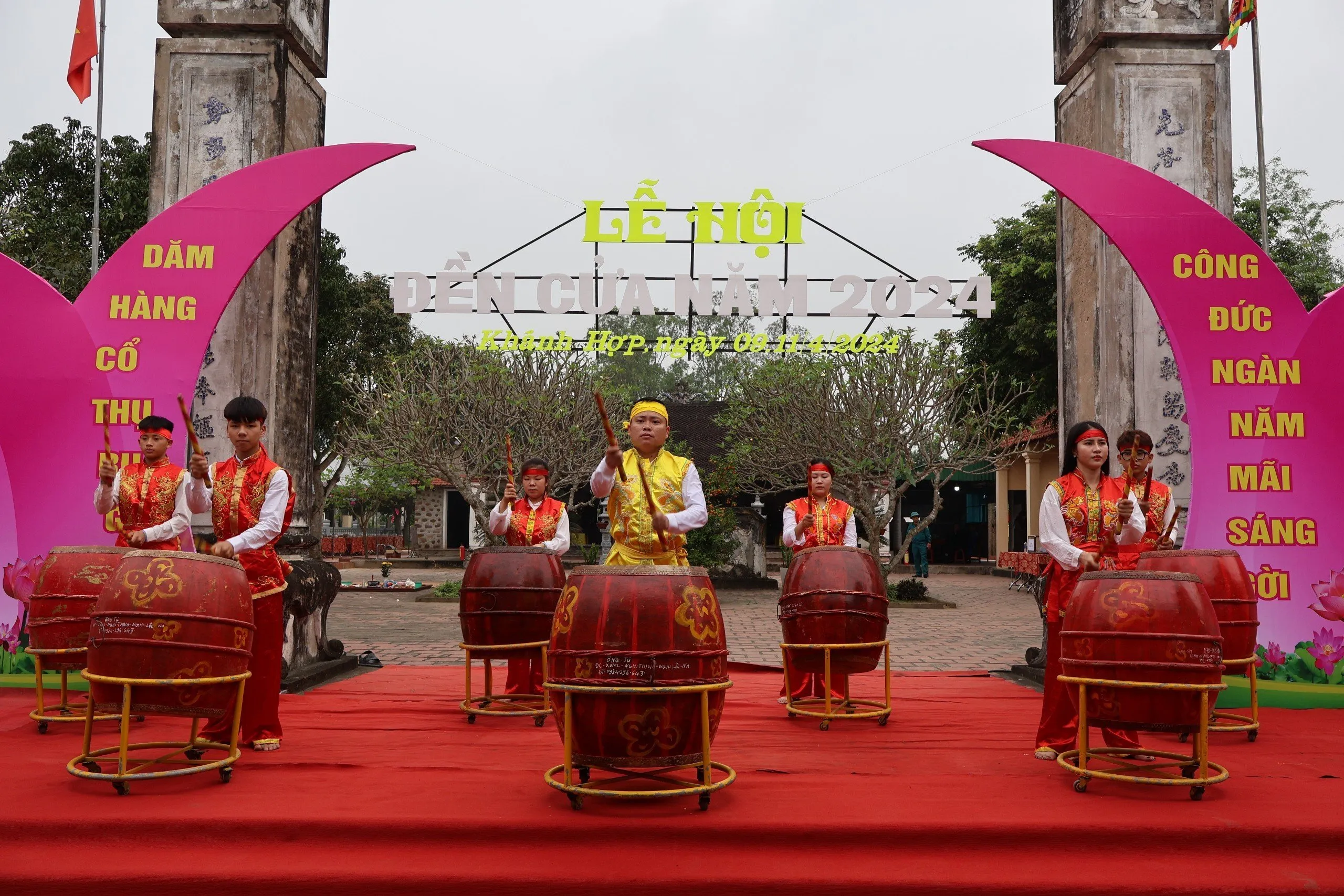 Lễ hội Đền Cửa