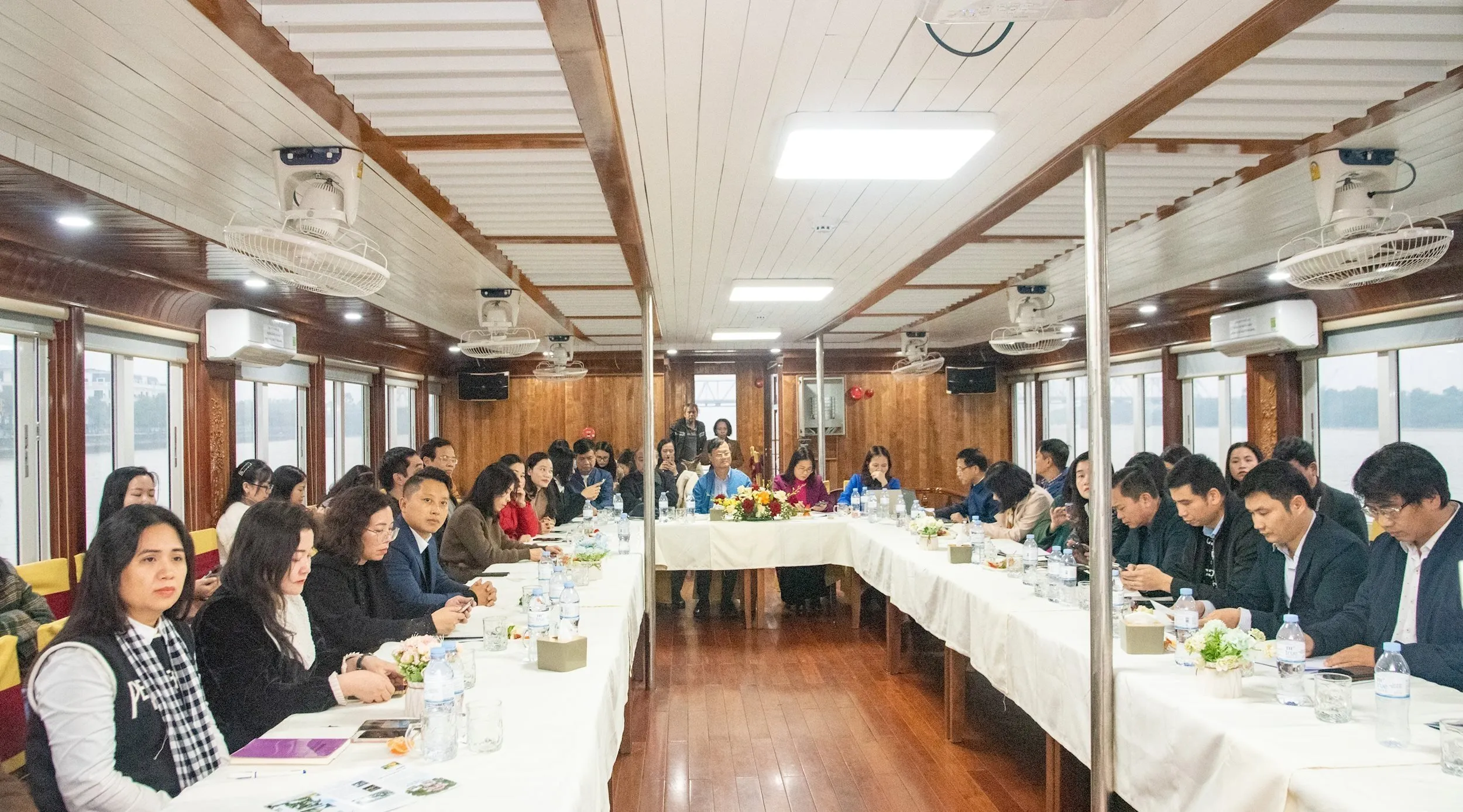 Nghệ An hướng tới xây dựng loại hình du lịch sinh thái ven sông Lam