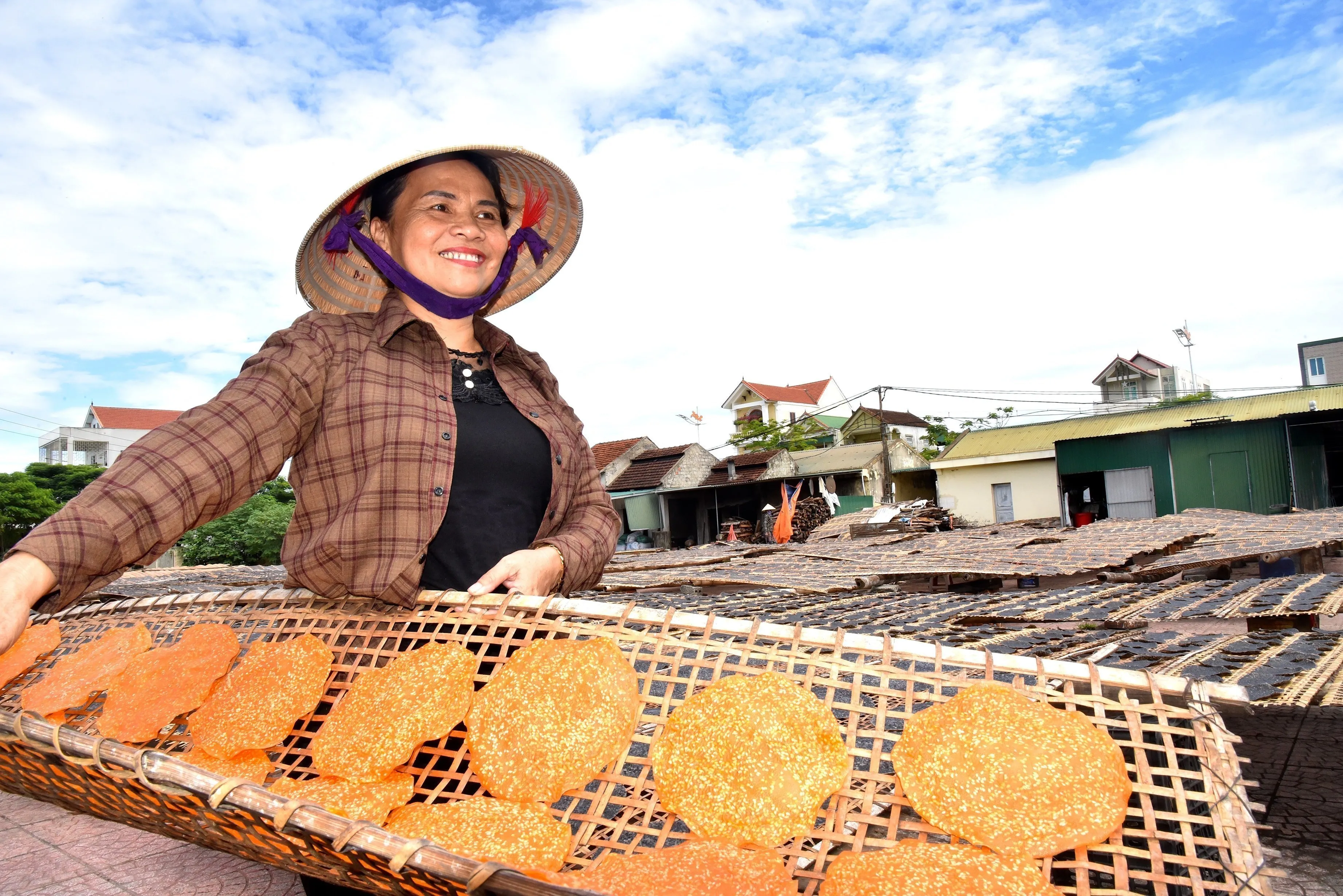 Bánh đa Đô Lương: Quà lưu niệm mộc mạc của xứ Nghệ