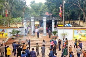 Lễ hội Đền Đức Hoàng