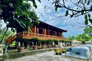 Lễ hội đền Chín Gian
