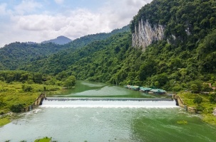 Nét chấm phá trong bức tranh non nước Nghệ An