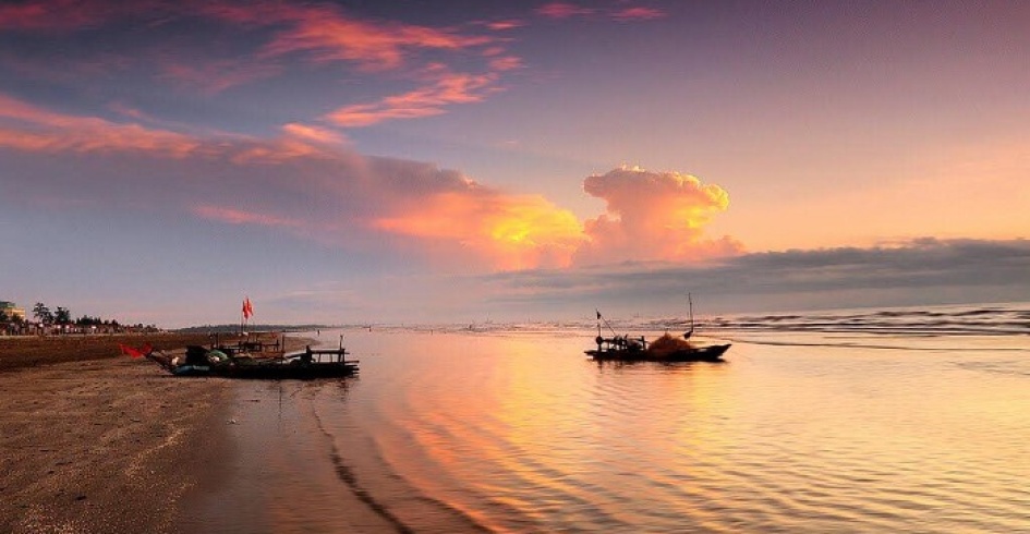 Biển Cửa Hội