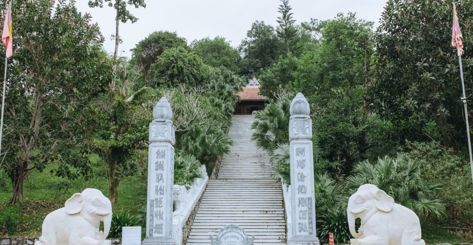 Lễ hội đền Choọng: Linh thiêng hội tụ, vang vọng sử thi