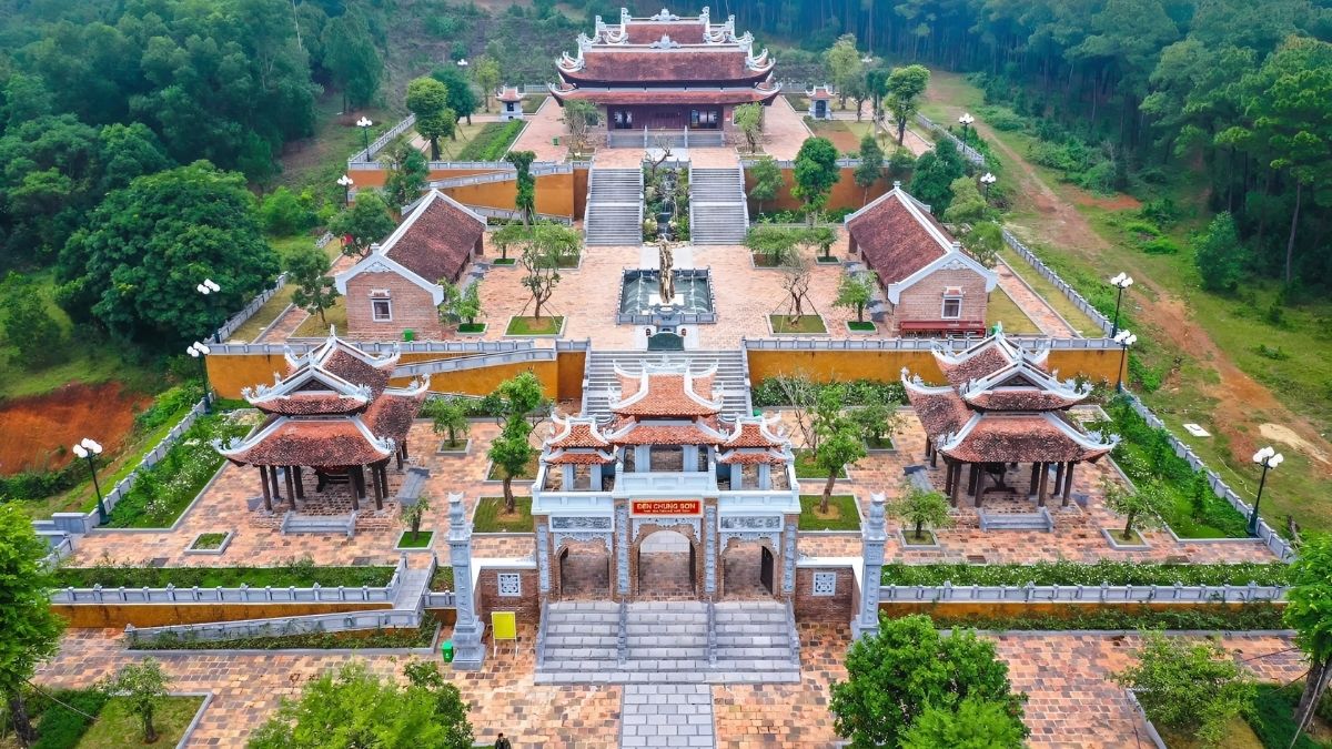 Đền Chung Sơn